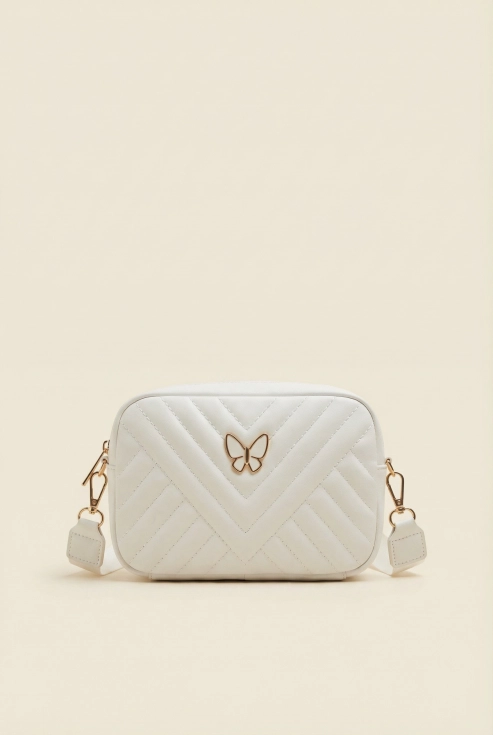 λευκή τσάντα κοριτσίστικη, τσάντα crossbody παιδική, αξεσουάρ για κορίτσια, τσάντα με πεταλούδα, επίσημη τσάντα παιδική, καπιτονέ τσάντα